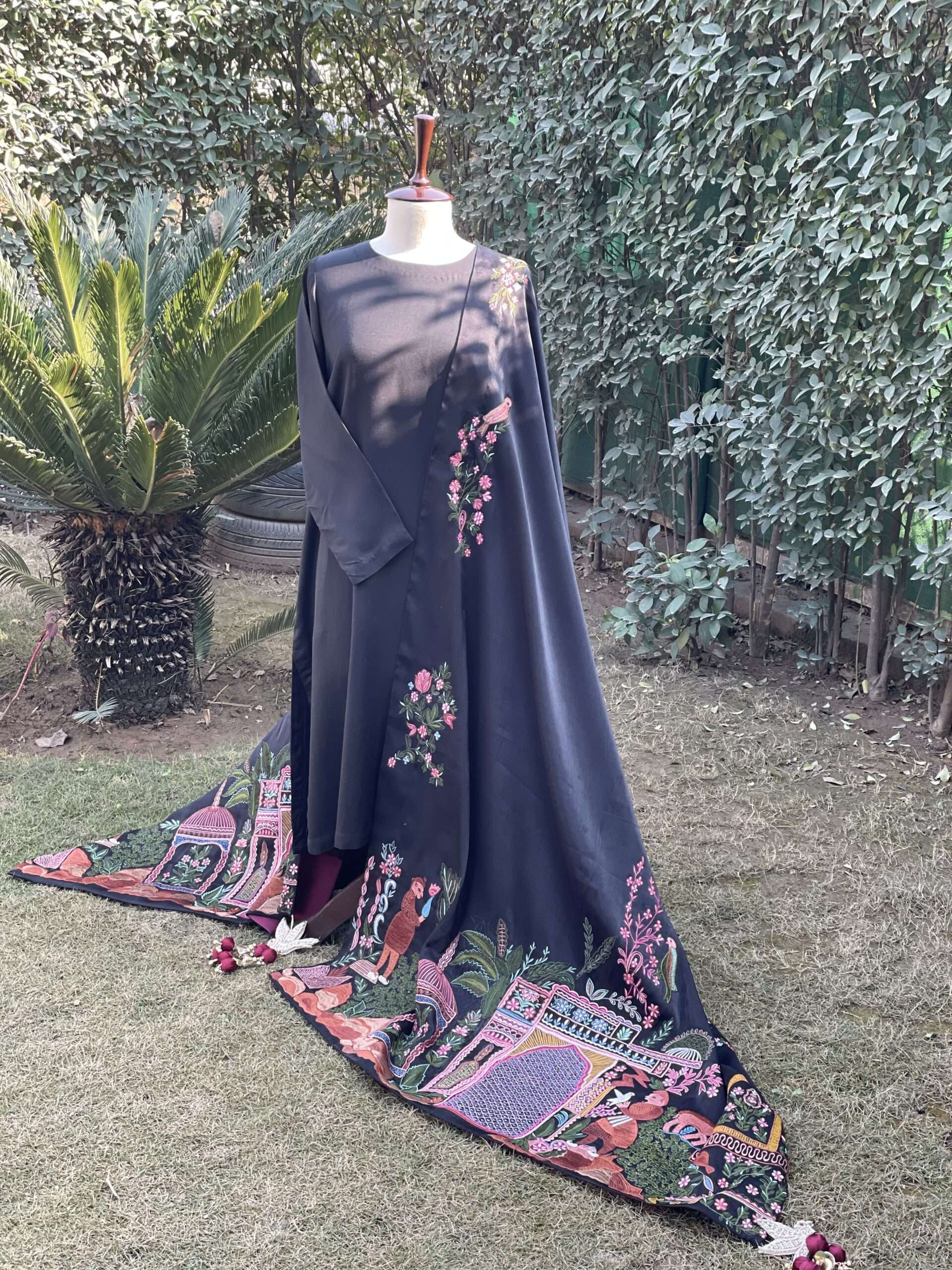 EMBROIDERED SILK SHAWL (FD-31)