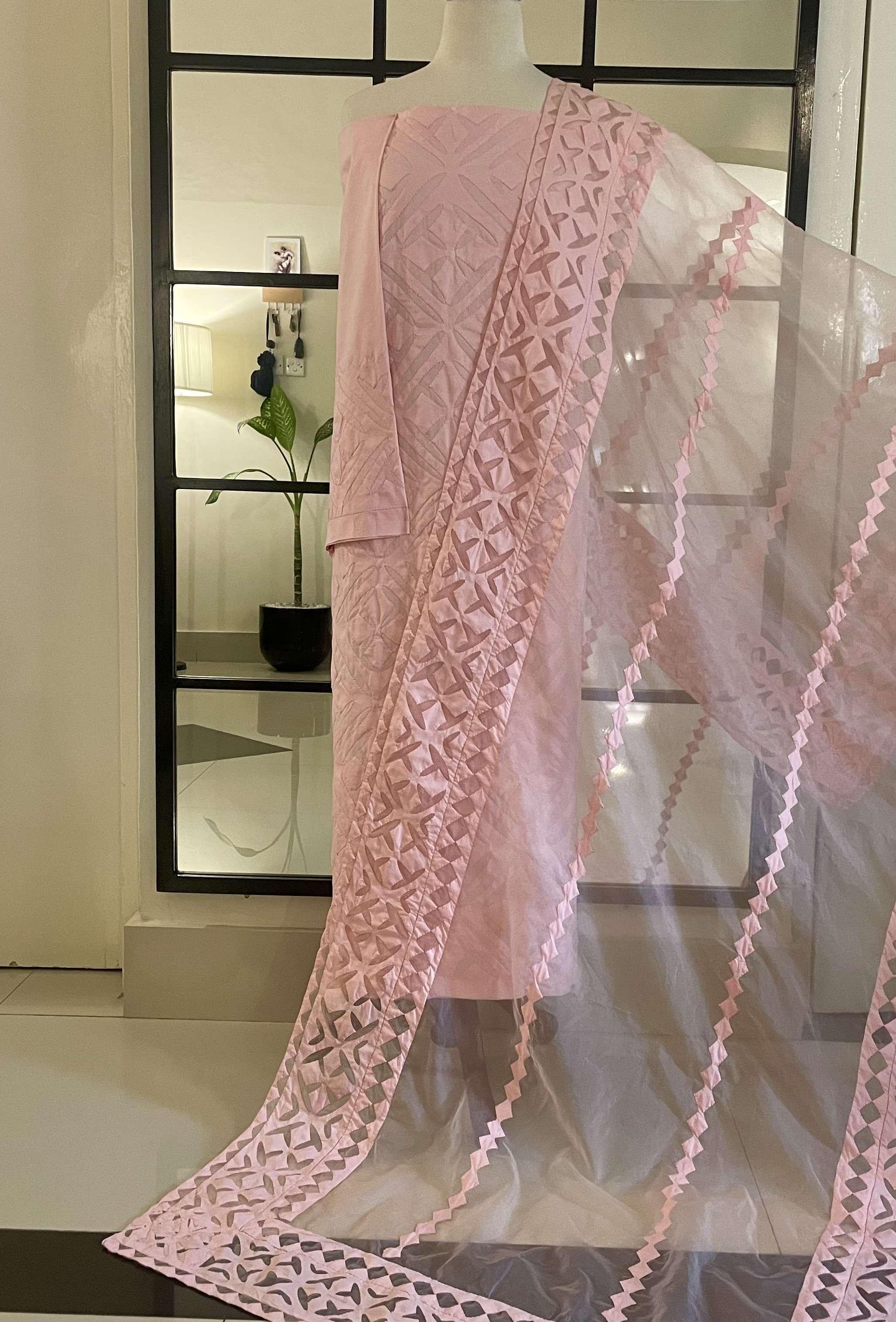 3 PIECE - UNSTITCHED APPLIQUE LAWN COTTON SUIT (AA-03)