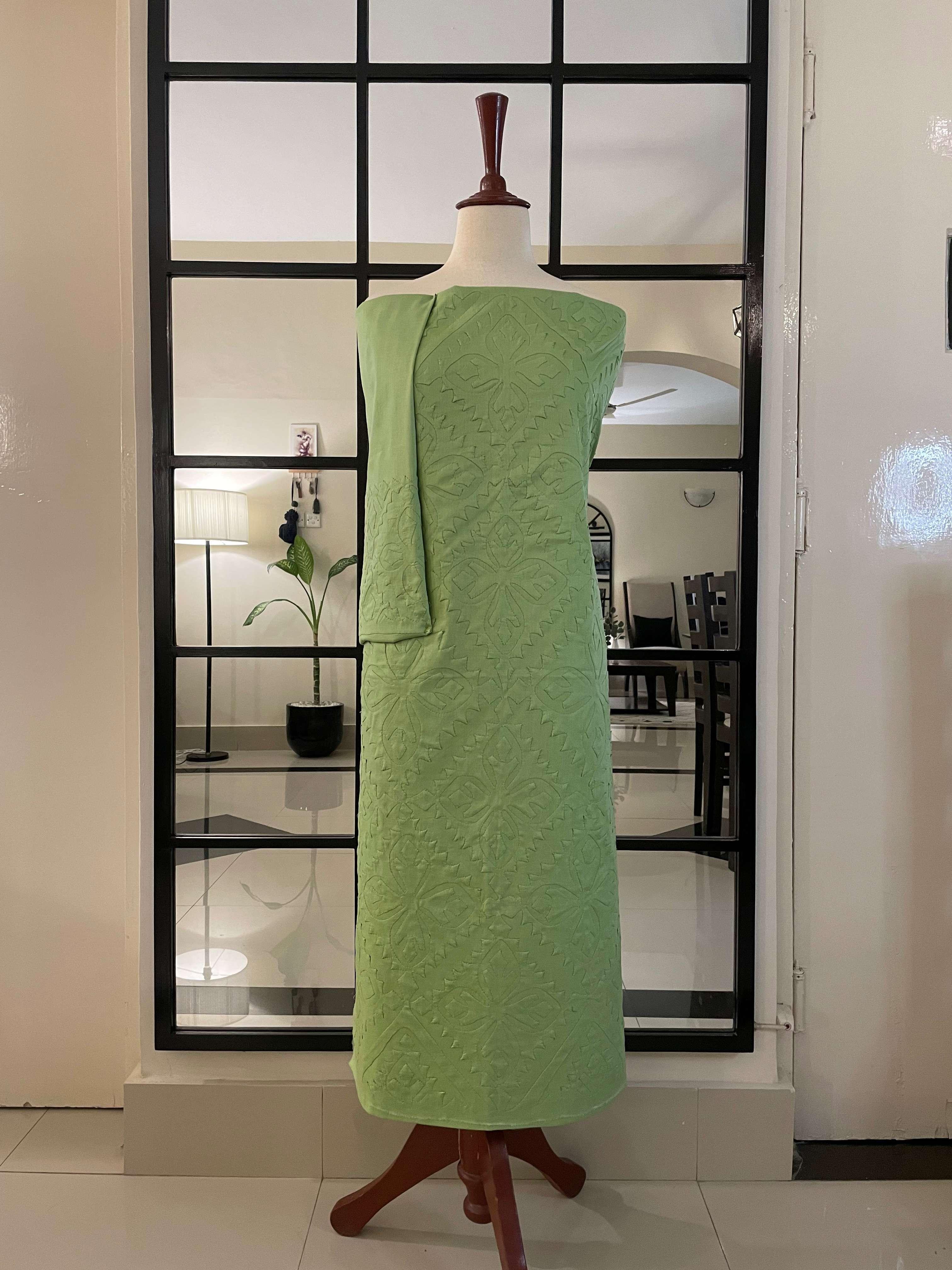 2 PIECE - UNSTITCHED APPLIQUE LAWN COTTON SUIT (DF-05) - Image 2